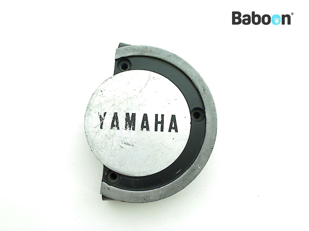 Yamaha R5 1970-1972 Moottorin suojus oikea (273-15416-00)