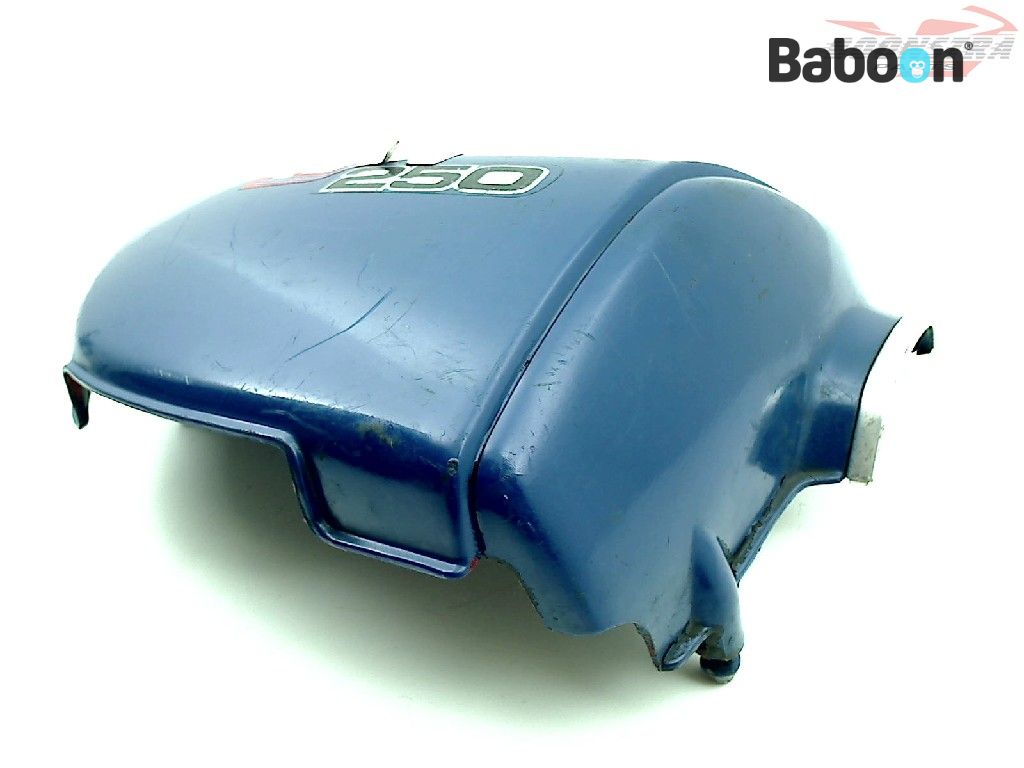 Honda CB 250 1977-1981 (CB250T Hawk/Dream) Side Cover Right (83600