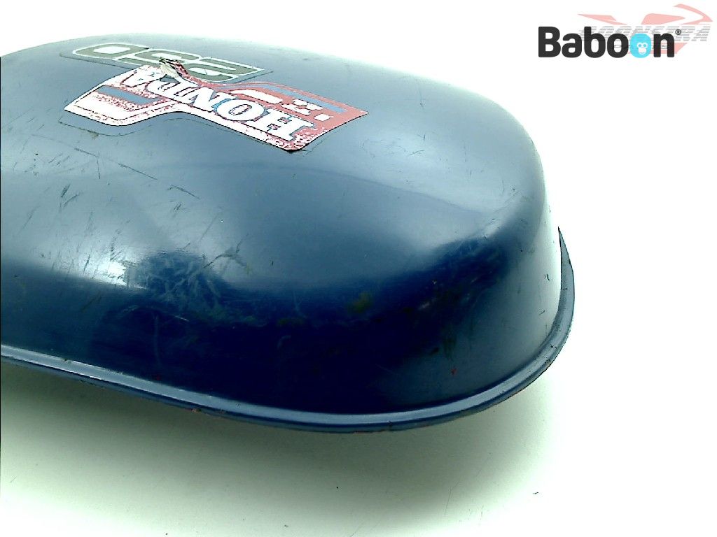 Honda CB 250 1977-1981 (CB250T Hawk/Dream) Side Cover Right (83600