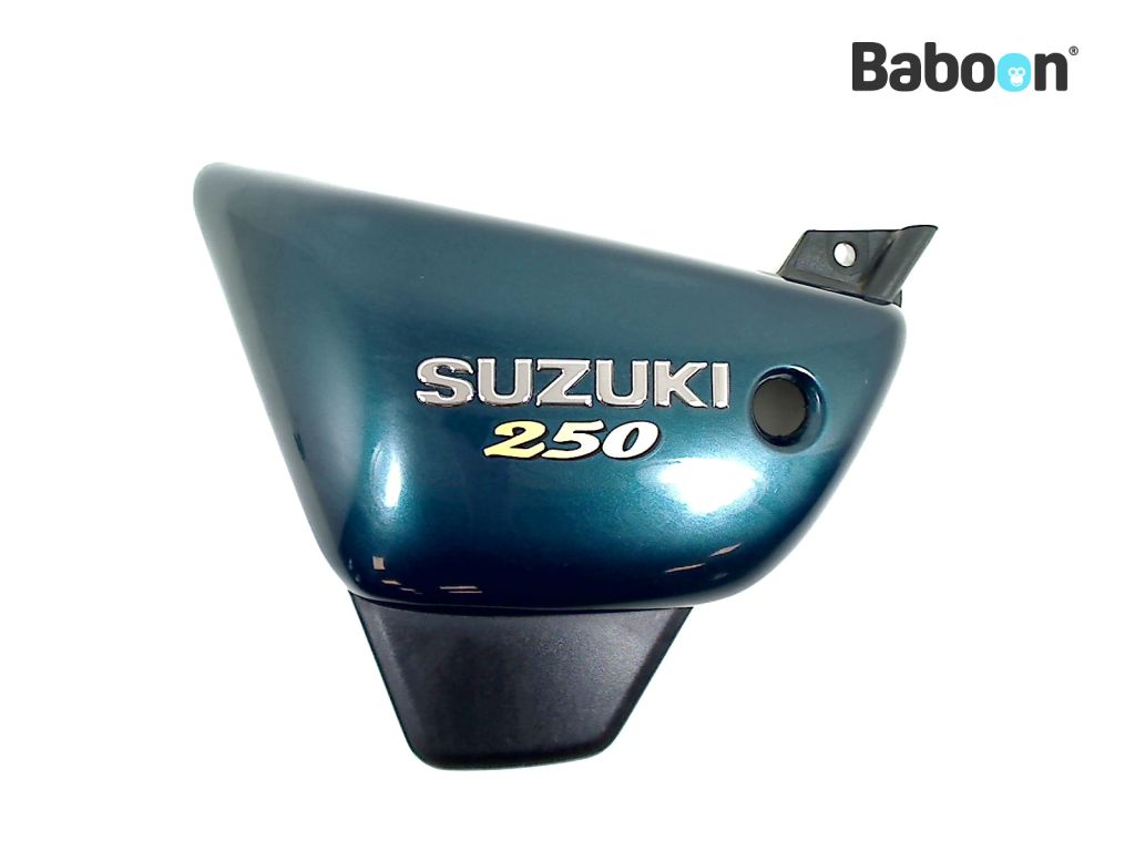 Suzuki GZ 250 Marauder 1999 Sivusuoja vasen (47111-12F)