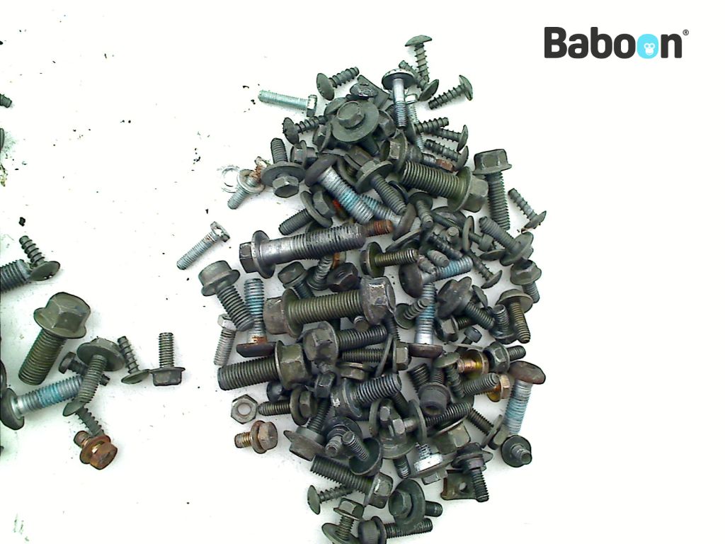 Givi D137ST Windscreen Yamaha Majesty 400 2004-2015 - Cycle Gear