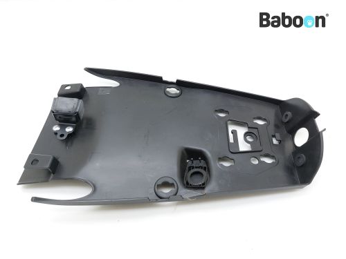 Z 900 RS パーツ Kawasaki Z 900 RS 2017-2020 (Z900RS) Rear Inner Fender (35023-0447