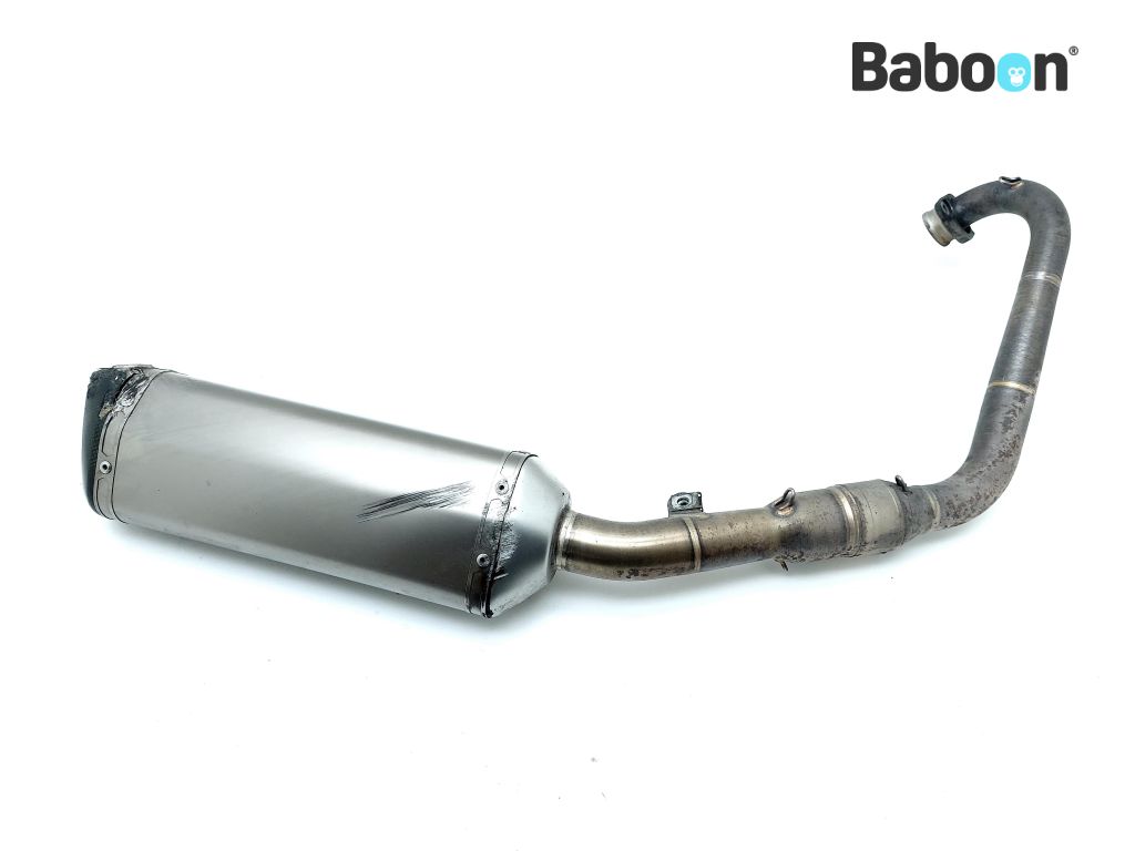 Yamaha MT-125 2014-2016 (MT125 RE114 RE115) Exhaust System Complete Performance Akrapovic