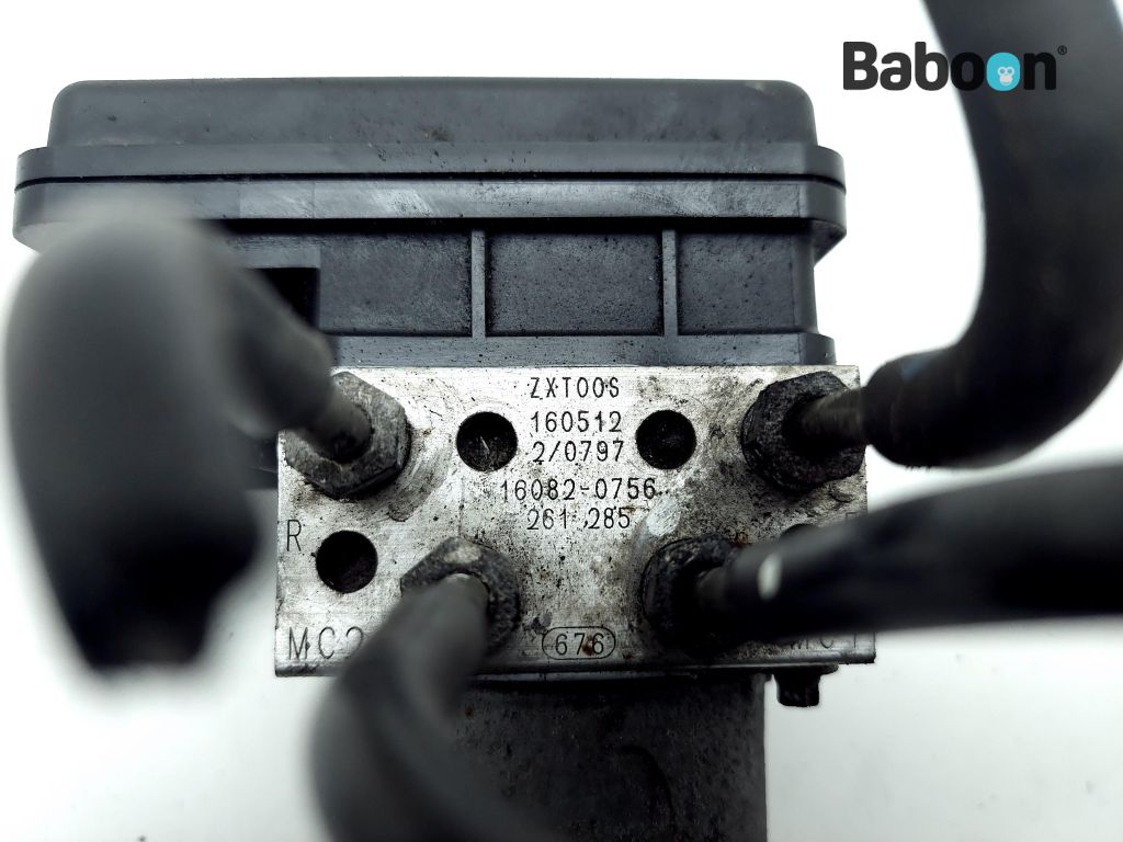 エス氏 13-18 Kawasaki ZX 636 ZX6R ABS Brake Pump Mount Bracket