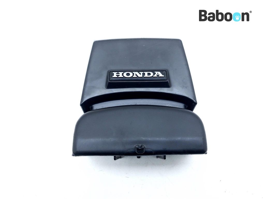 Honda VF 1100 Magna 1983-1986 (VF1100C V65 SC12) Caja de herramientas (83500-MB4A)
