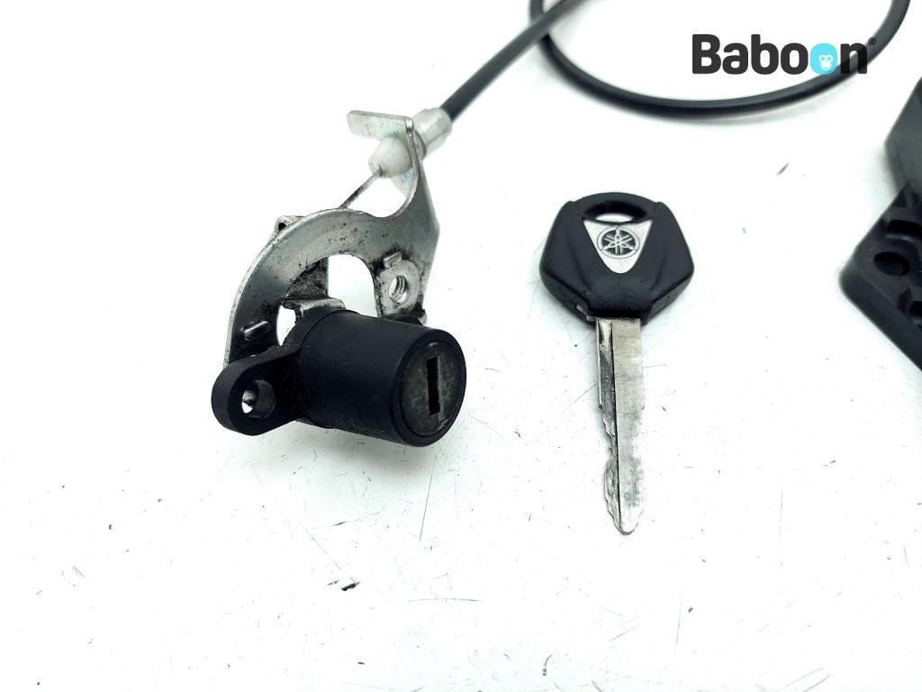 Yamaha FJR 1300 20062012 (FJR1300) Ignition Switch Lock Set with