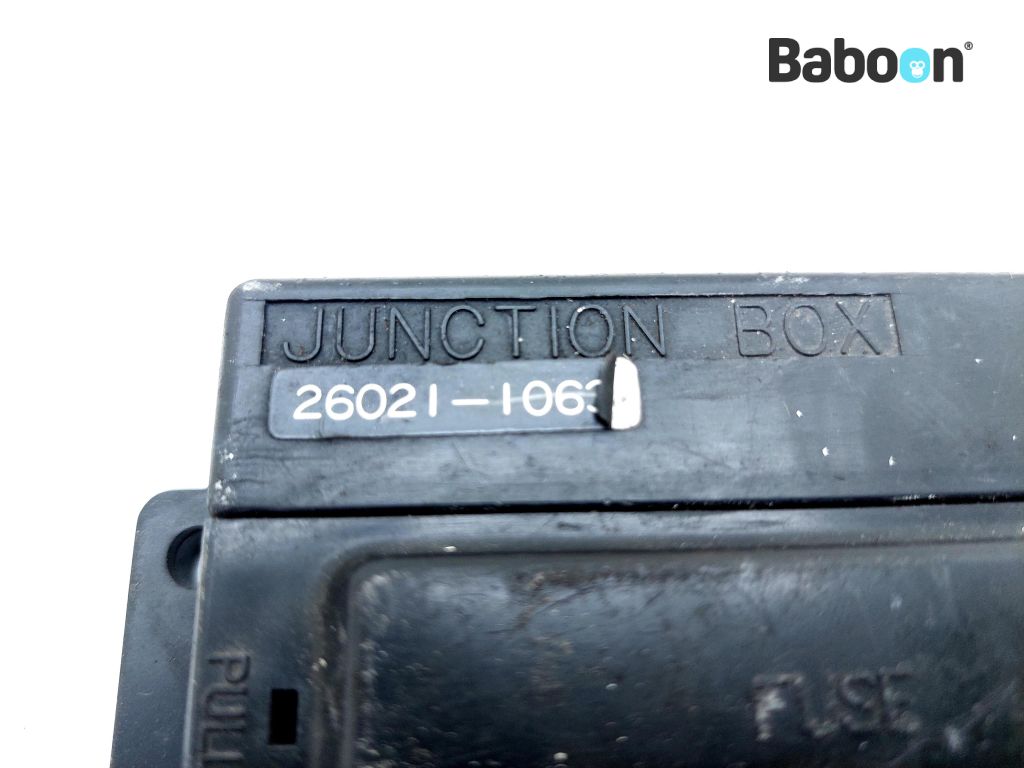 Kawasaki ZX 10 1988-1990 Tomcat (ZX-10 ZX1000B) Fuse Box (26021