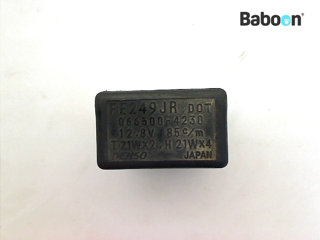 Suzuki VLR 1800 / C 1800 (VLR1800 C1800) Intermitentes (Relé)