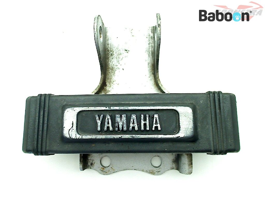 Yamaha XJ 700 Maxim X 1986 (XJ700 XJ700X) Fényszóró, konzol