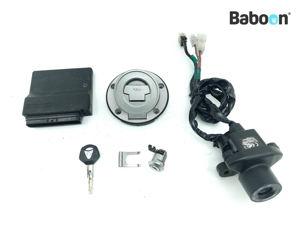 Yamaha YZF R1 2004-2006 (YZF-R1 5VY) Ignition Switch Lock Set with Immobiliser