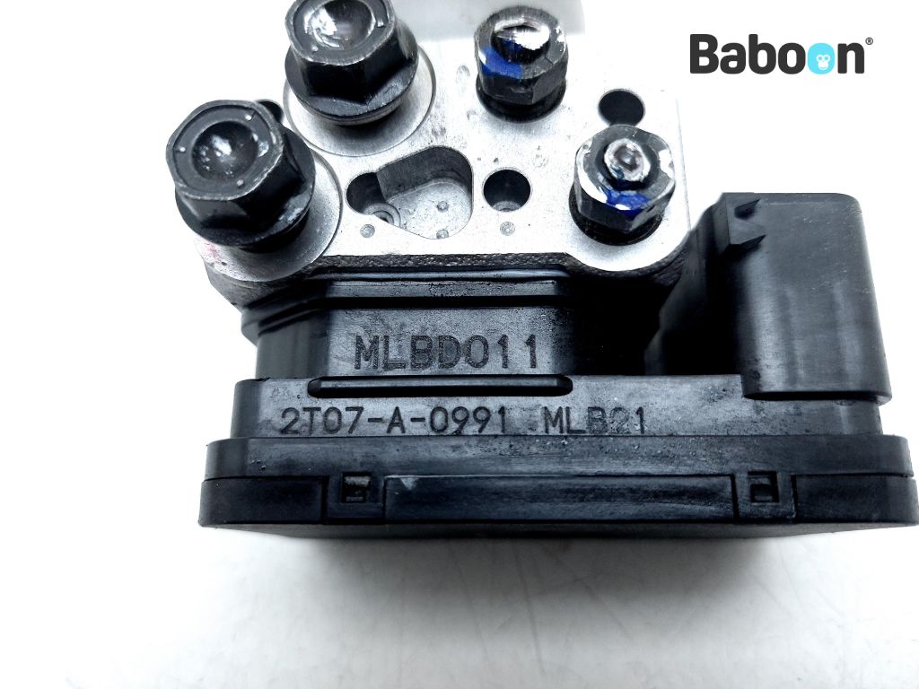 Abs Module Cb7 Honda CB 750 Hornet 2023 (CB750) ABS Modulator | Baboon Motorcycle Parts