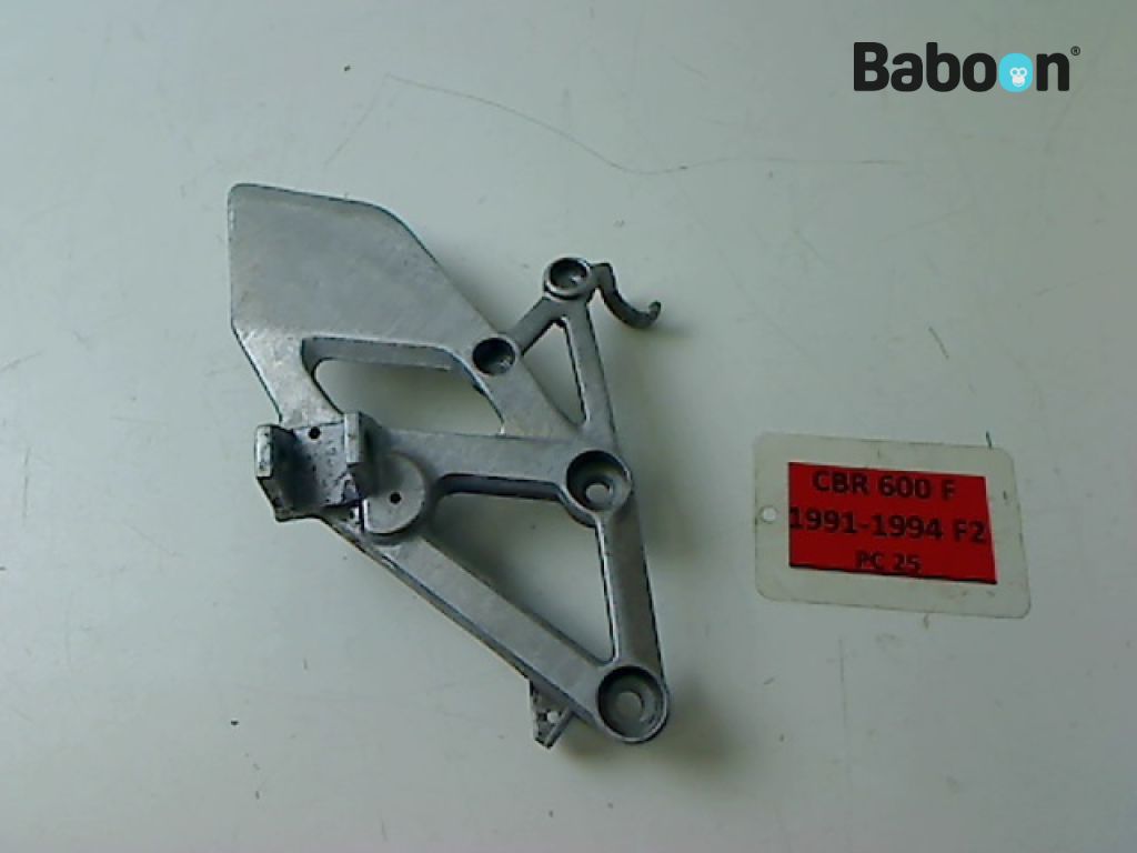 Honda CBR 600 F 1991-1994 (CBR600F CBR600F2 PC25) Záves operky nohy, pravý