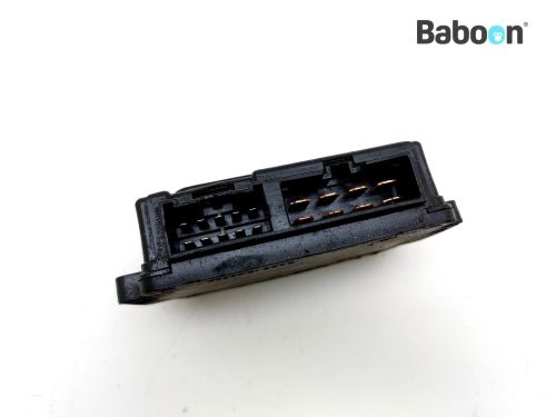 Kawasaki ZX 7 R 1996-2003 (NINJA ZX-7R ZX750P) Fuse Box (26021