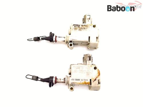 Piaggio | Vespa X8 200 Servo Motor Set