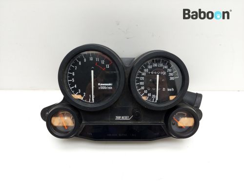 10個 カワサキ（KAWASAKI）1988年 ZX-10・新登場のカタログ情報