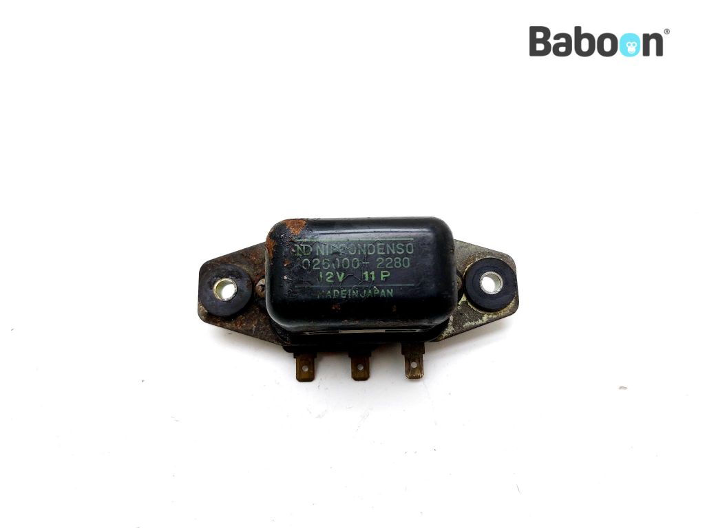 Honda CB 400 N 1978-1981 (CB400N) Regulator / Rectifier | Baboon ...